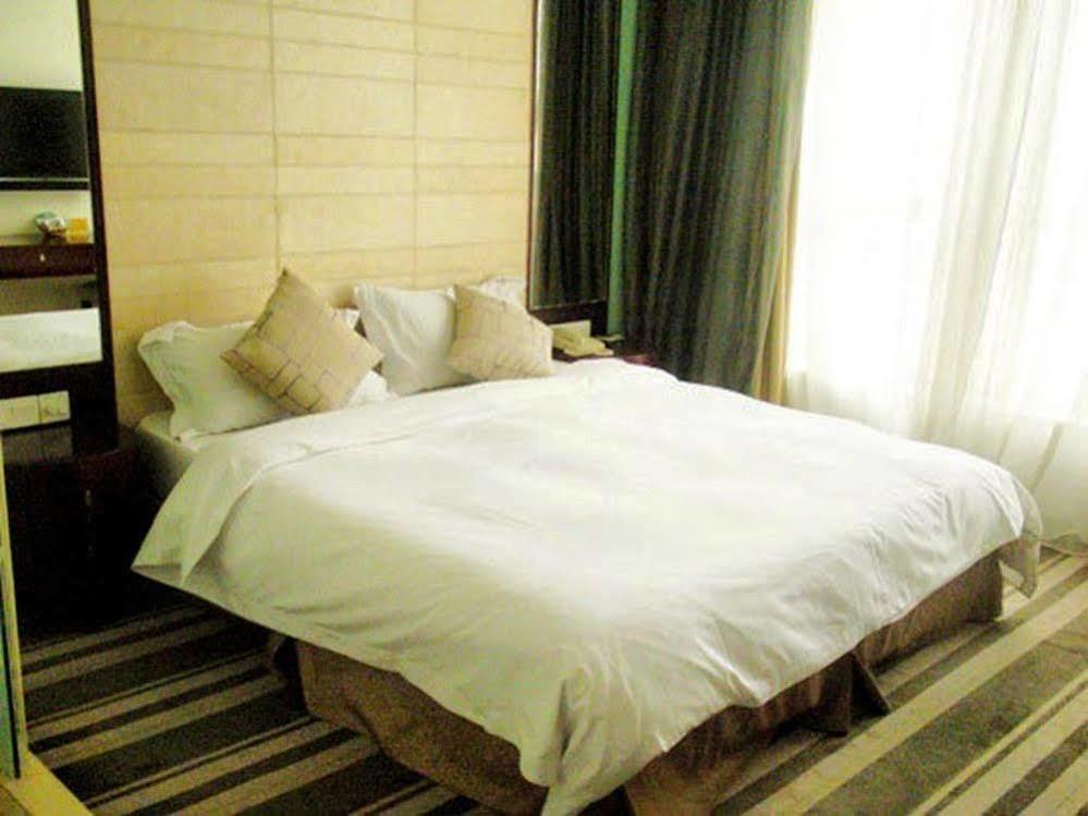 Yihe Harbor Hotel Усі Екстер'єр фото