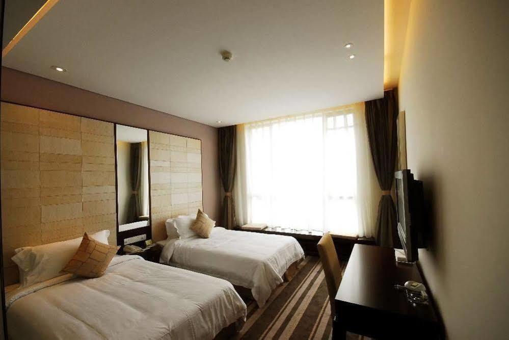 Yihe Harbor Hotel Усі Екстер'єр фото